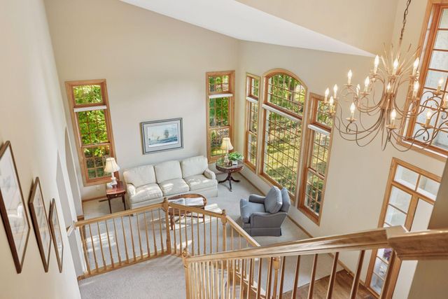 4620 Medina Lake Drive, Medina, MN 55340