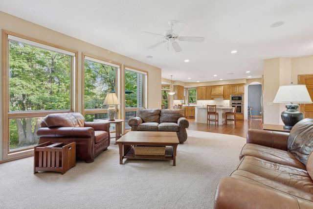 4620 Medina Lake Drive, Medina, MN 55340