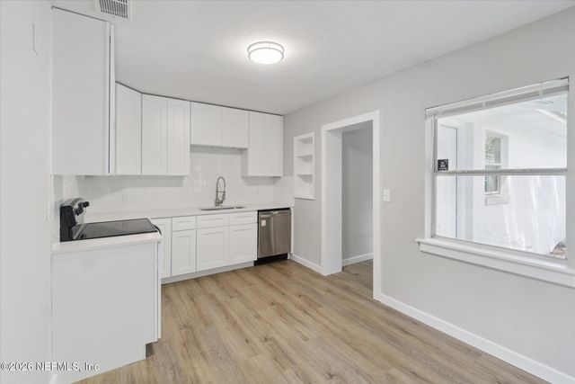 2569 ORCHARD Street, Jacksonville, FL 32254