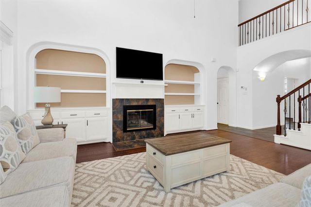 2944 Auburn Woods Drive, Pearland, TX 77581