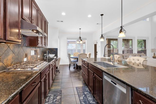 2944 Auburn Woods Drive, Pearland, TX 77581