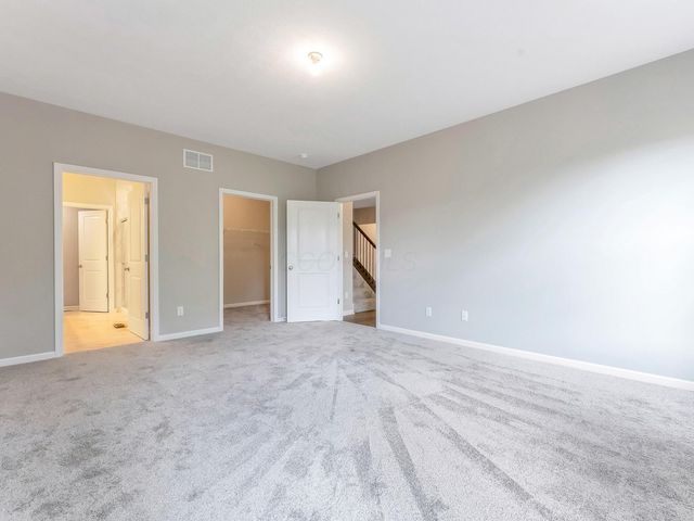 1672 Bookfield Lane, Grove City, OH 43123