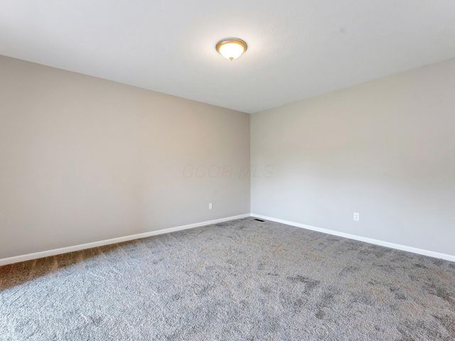 1672 Bookfield Lane, Grove City, OH 43123