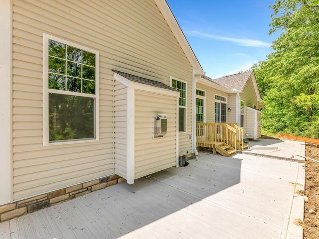 1672 Bookfield Lane, Grove City, OH 43123