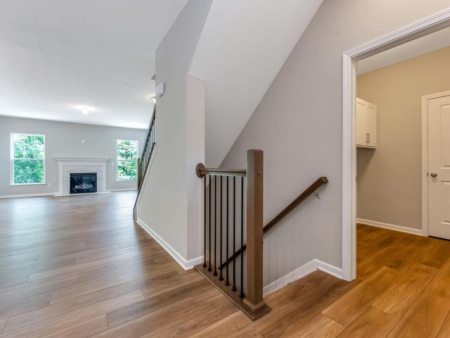 1672 Bookfield Lane, Grove City, OH 43123