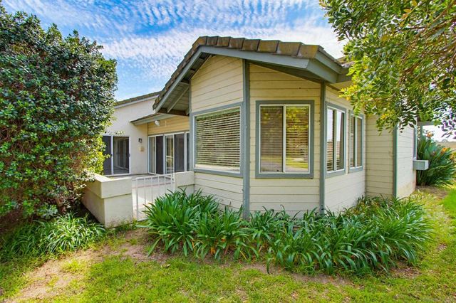 65 Via Casitas, Bonsall, CA 92003