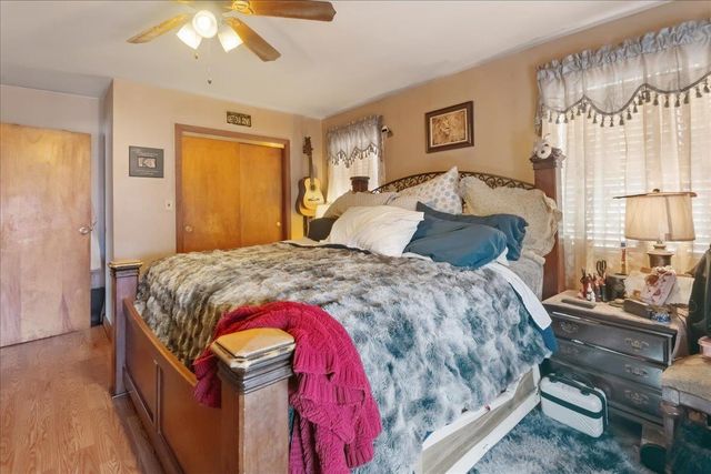 374 Lake Road, St. Albans Town, VT 05478