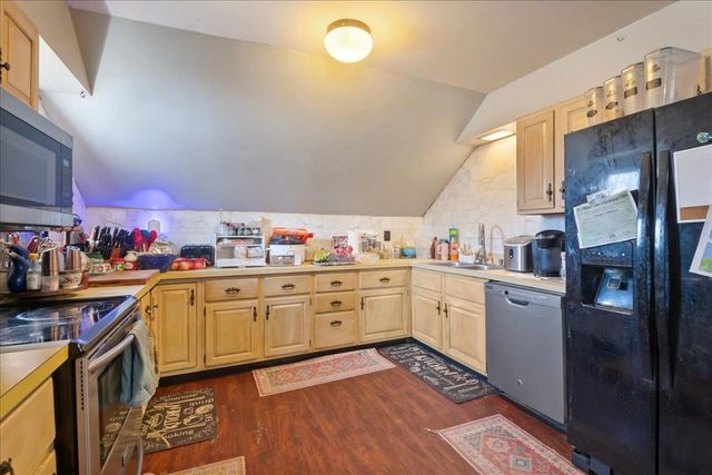 374 Lake Road, St. Albans Town, VT 05478
