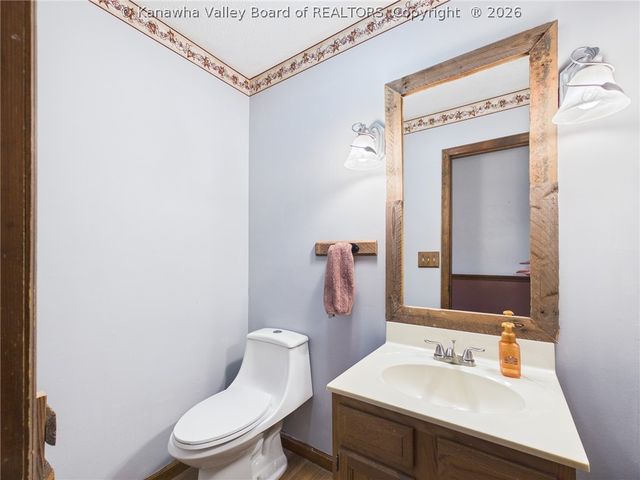 204 Bent Tree Estates, Scott Depot, WV 25560