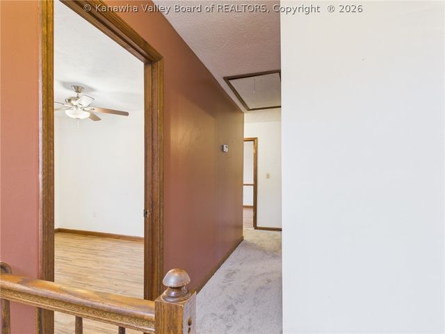 204 Bent Tree Estates, Scott Depot, WV 25560