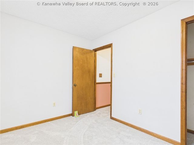 204 Bent Tree Estates, Scott Depot, WV 25560