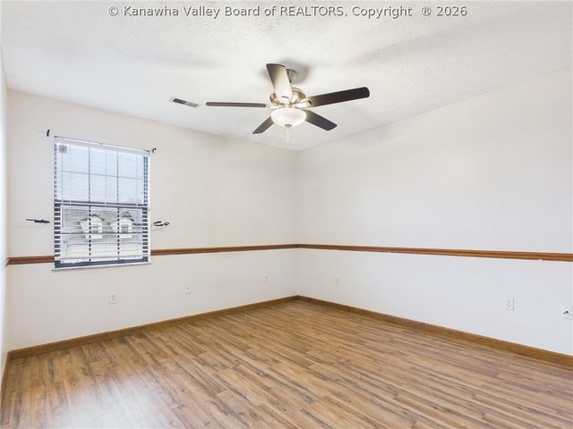 204 Bent Tree Estates, Scott Depot, WV 25560