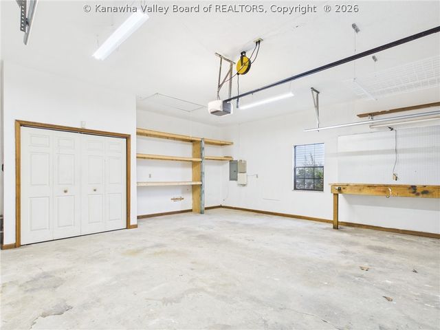 204 Bent Tree Estates, Scott Depot, WV 25560