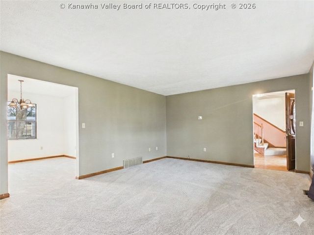 204 Bent Tree Estates, Scott Depot, WV 25560