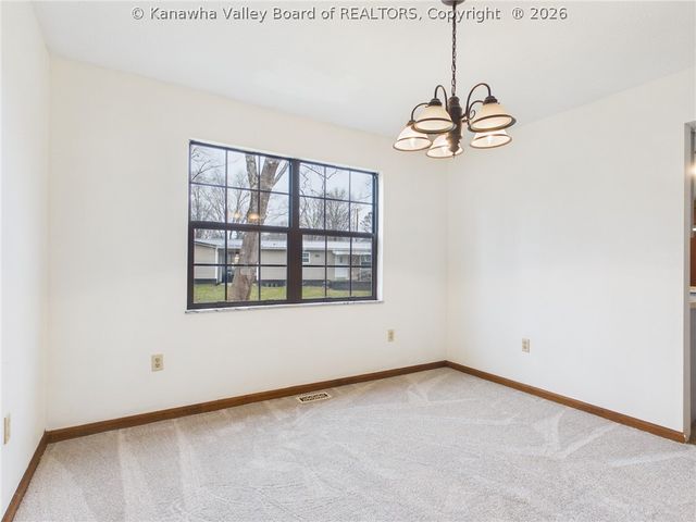 204 Bent Tree Estates, Scott Depot, WV 25560