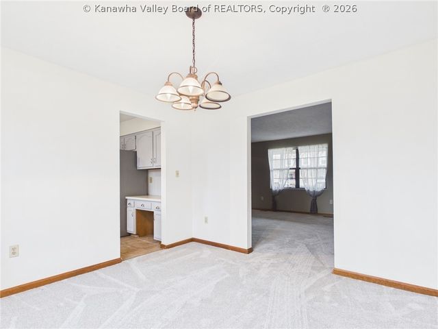 204 Bent Tree Estates, Scott Depot, WV 25560