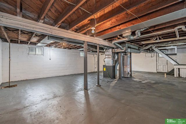 4112 S 36 Street, Omaha, NE 68107