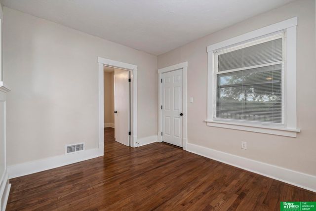 4112 S 36 Street, Omaha, NE 68107