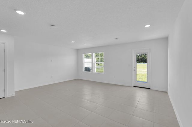 10106 WHISTLING PINE Court, Jacksonville, FL 32221