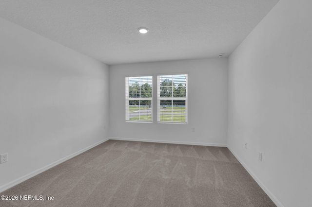 10106 WHISTLING PINE Court, Jacksonville, FL 32221