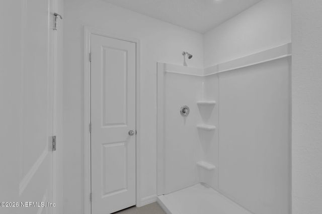 10106 WHISTLING PINE Court, Jacksonville, FL 32221