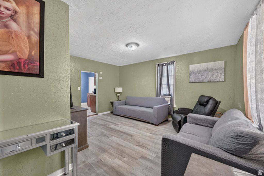 1986 JACKSON AVE, Ogden, UT 84401 — photo 3