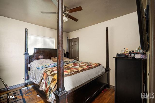 1912 Wilson Road, Bakersfield, CA 93304