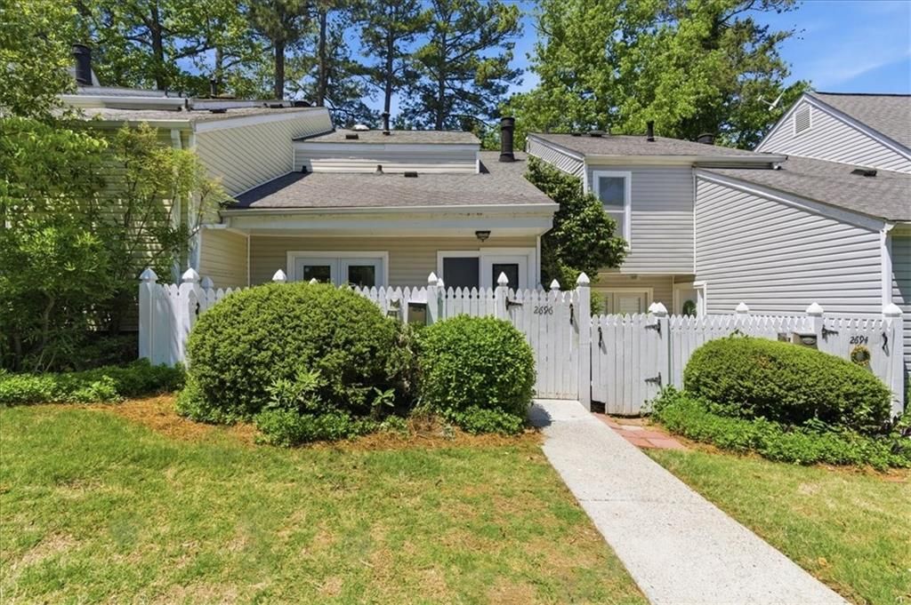 2696 Greentree Drive SE, Marietta, GA 30067