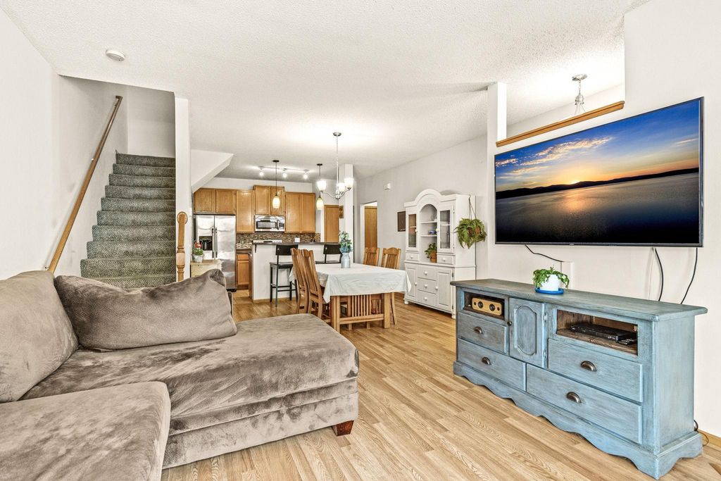14075 Plymouth Avenue 92, Burnsville, MN 55337 — photo 4