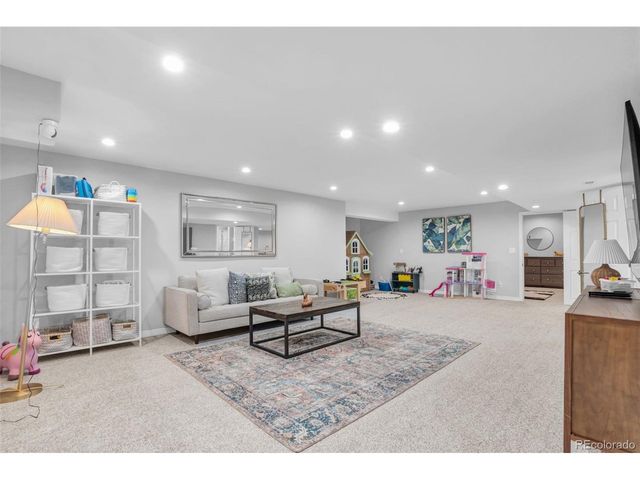 1081 Foursome Dr, Castle Rock, CO 80104