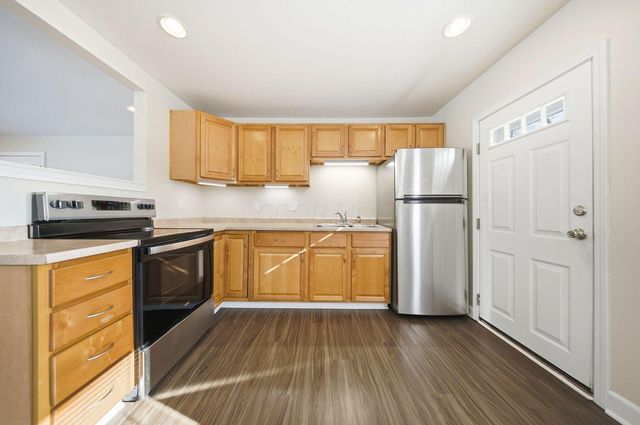 2415 Chinquo Street, Grove City, OH 43123