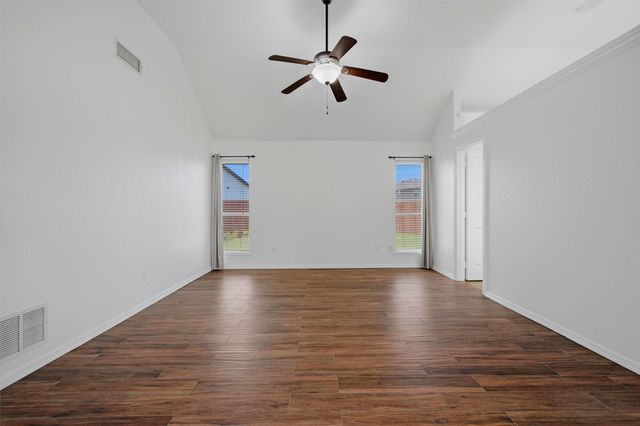 806 Birch Circle, Van Alstyne, TX 75495