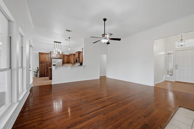 806 Birch Circle, Van Alstyne, TX 75495