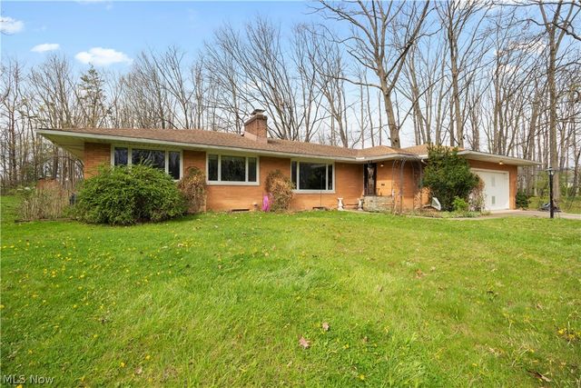 7564 Winding Way, Brecksville, OH 44141
