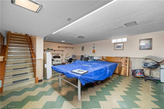 7564 Winding Way, Brecksville, OH 44141