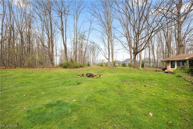 7564 Winding Way, Brecksville, OH 44141