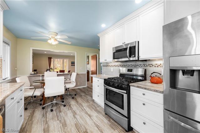 7564 Winding Way, Brecksville, OH 44141