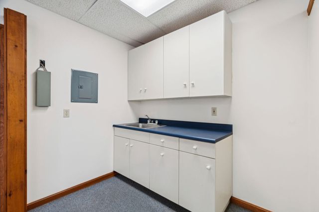 61 Depot Street, Hartford, VT 05001