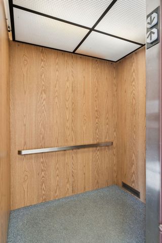 61 Depot Street, Hartford, VT 05001