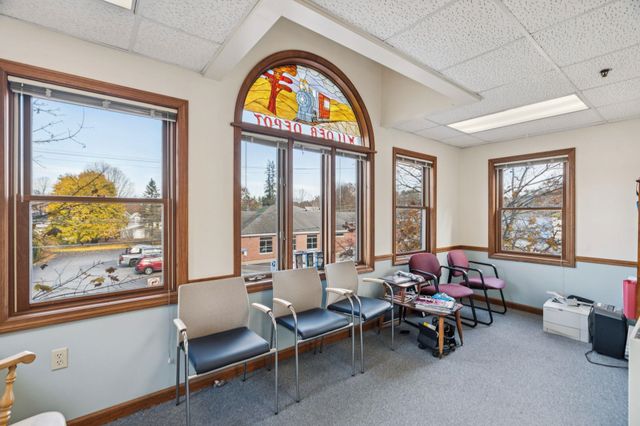 61 Depot Street, Hartford, VT 05001