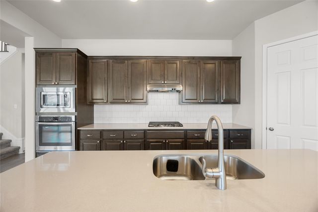 7102 Cut Plains TRL, Austin, TX 78726