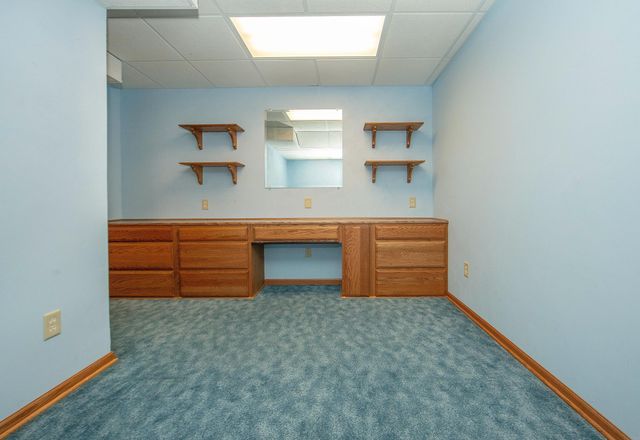 4009 Sager Ave, Waterloo, IA 50701