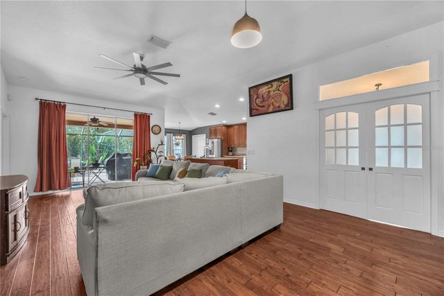 16316 BRIDGEGLADE LANE, Lithia, FL 33547