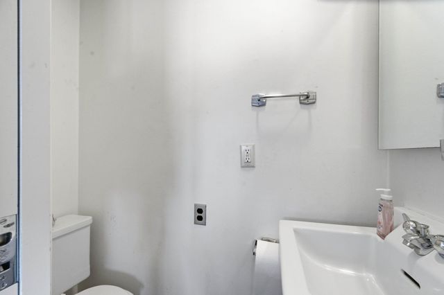 5401 E Polo Dr, Wichita, KS 67208