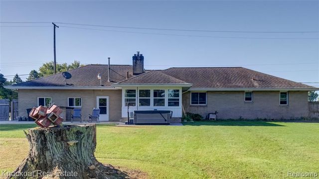 2640 Shattuck Road, Saginaw, MI 48603