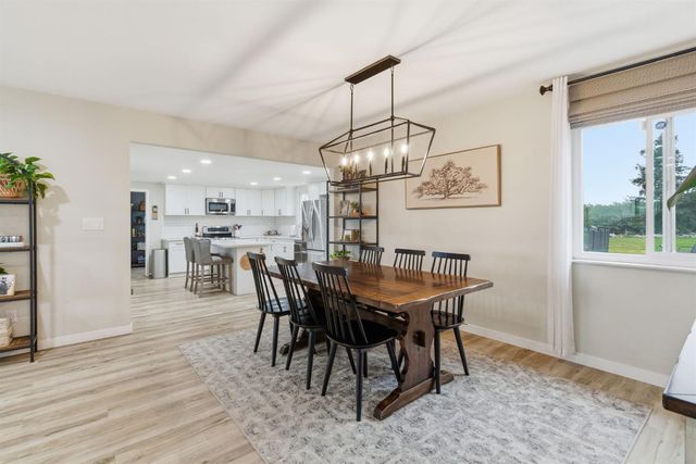 15581 French Camp Rd, Ripon, CA 95366