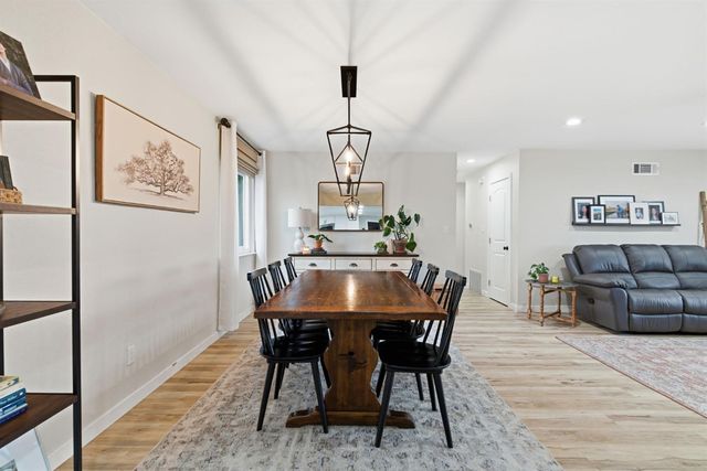 15581 French Camp Rd, Ripon, CA 95366