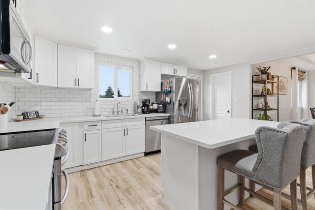 15581 French Camp Rd, Ripon, CA 95366