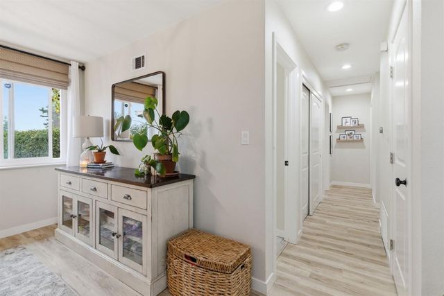 15581 French Camp Rd, Ripon, CA 95366