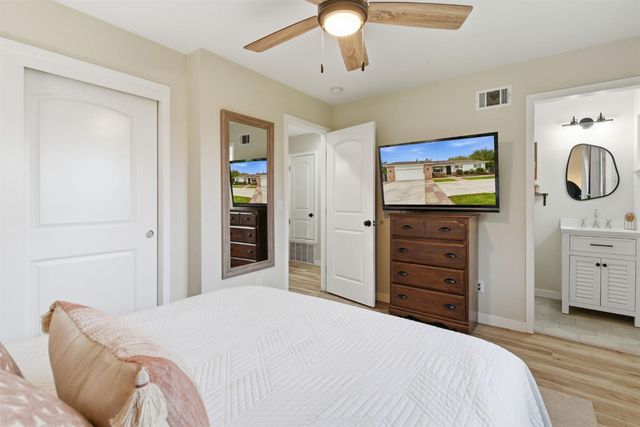 15581 French Camp Rd, Ripon, CA 95366